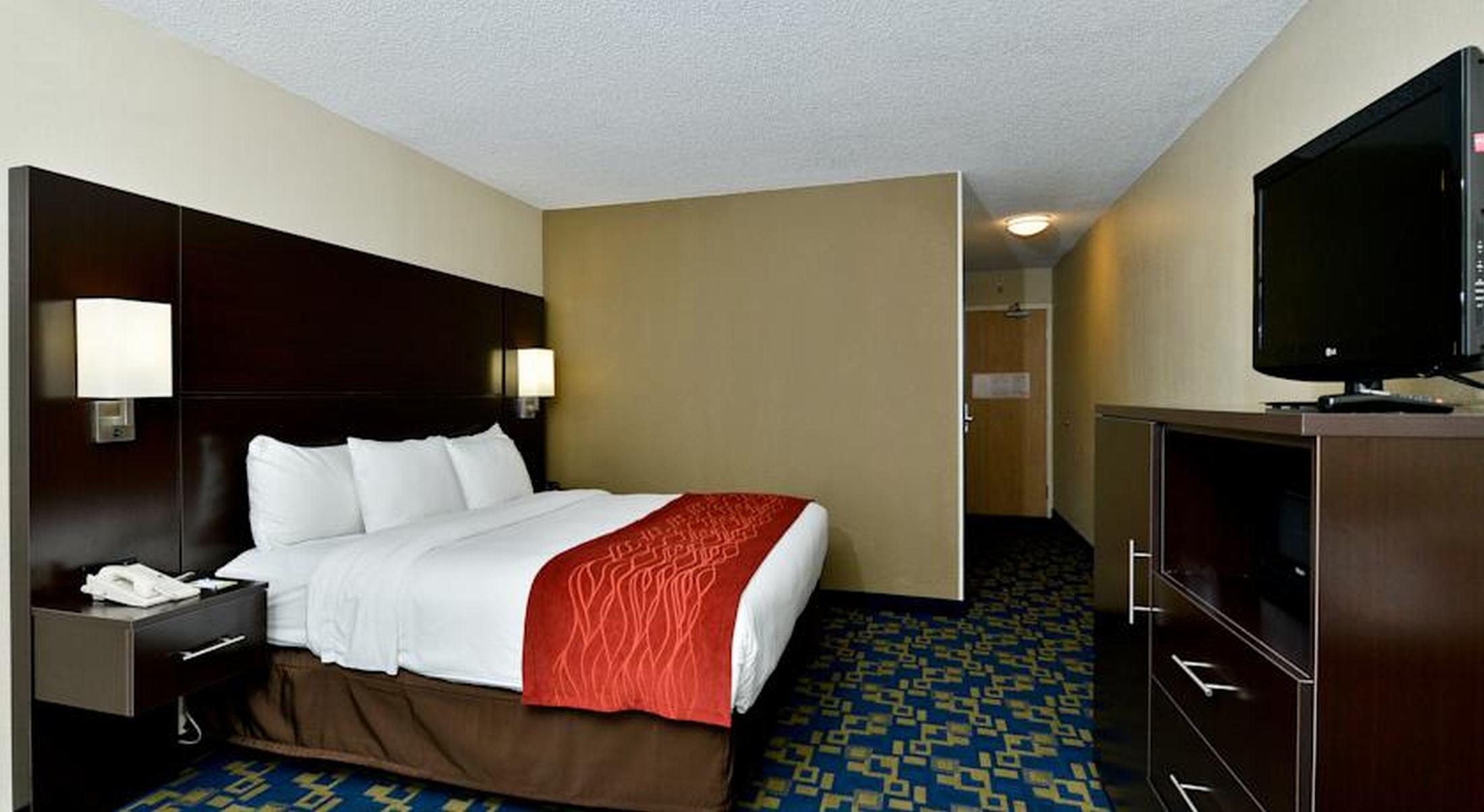 Comfort Inn & Suites Near Universal Orlando Resort-Convention Ctr Екстериор снимка